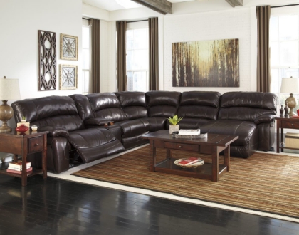 Picture of Damacio Sectional