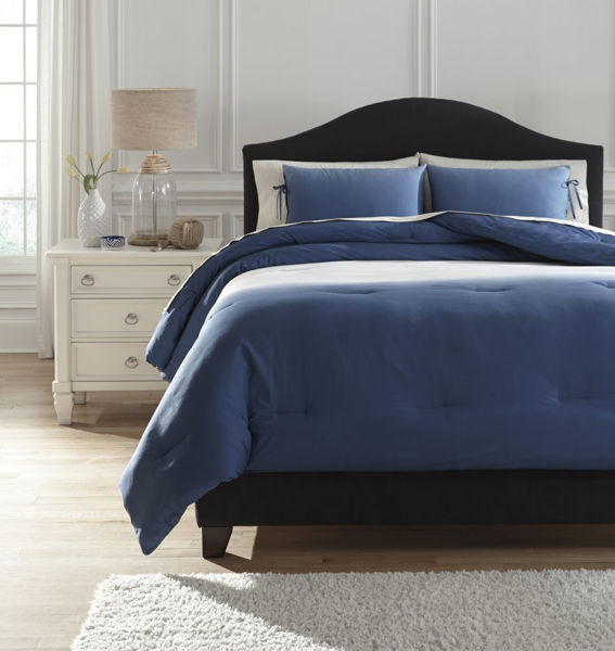 Picture of Aracely King Comforter Set