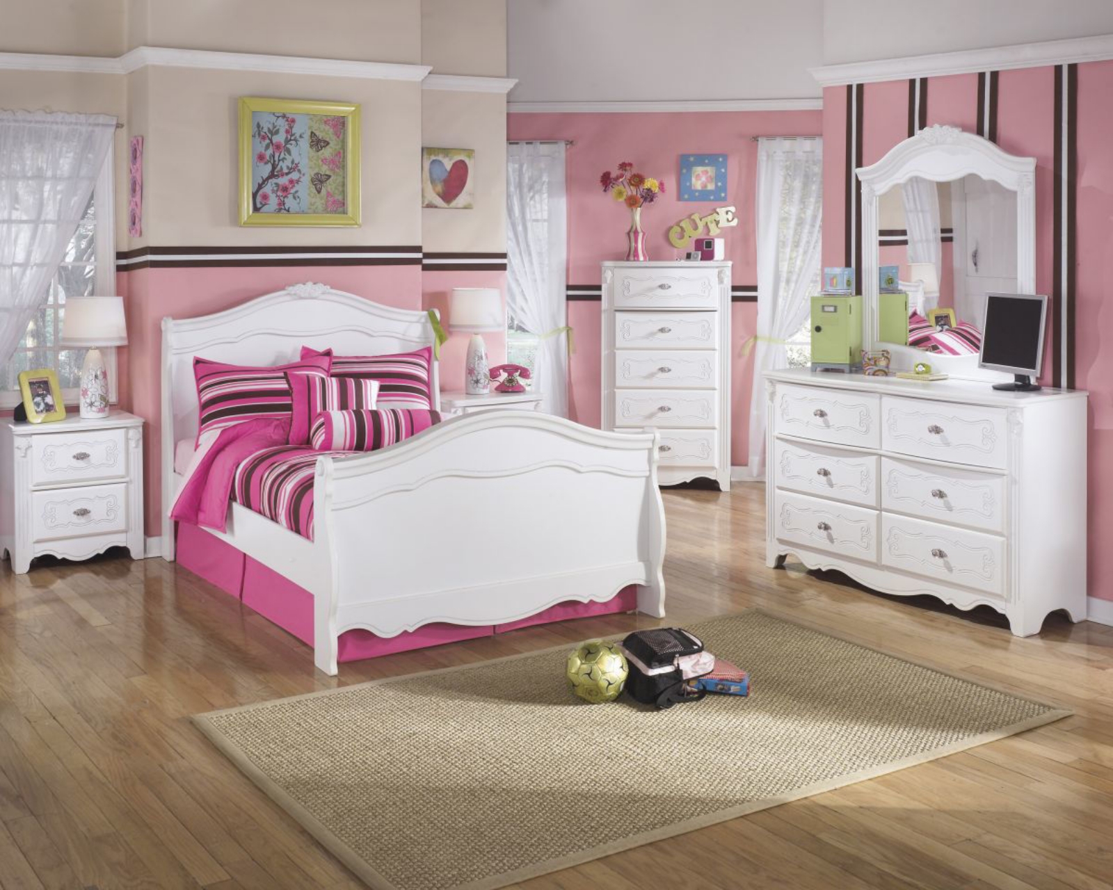 Picture of Exquisite 5 Piece Full Bedroom
