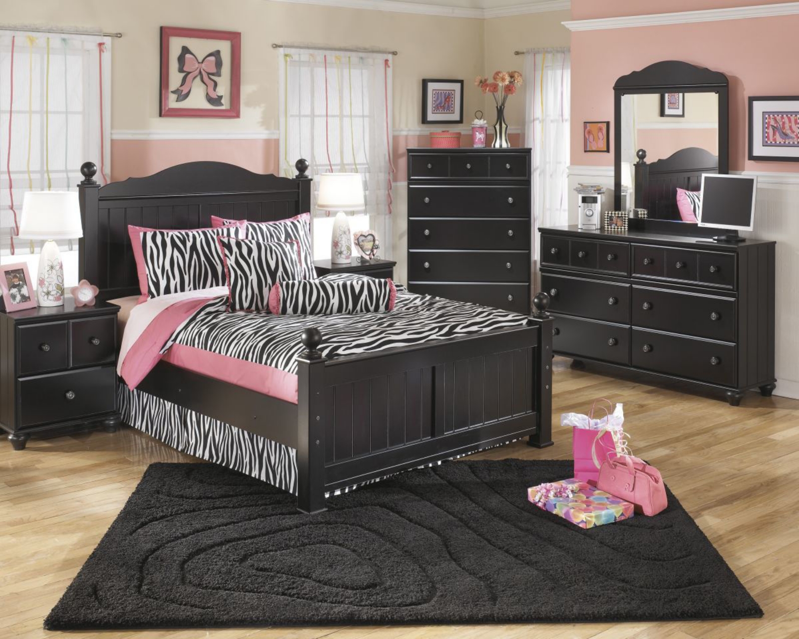 Picture of Jaidyn 5 Piece Full Bedroom