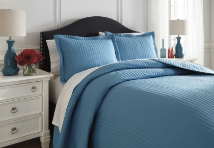 Picture of Raleda King Coverlet Set