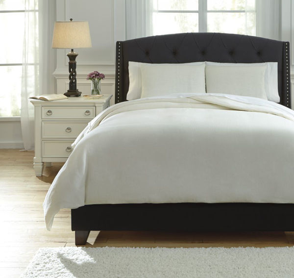 Picture of Bergden Queen Duvet Cover Set