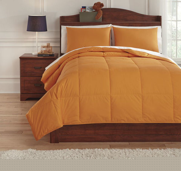 Picture of Plainfield Full Comforter Set