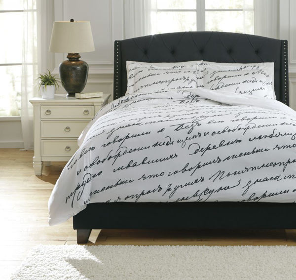 Picture of Amantipoint Queen Duvet Cover Set
