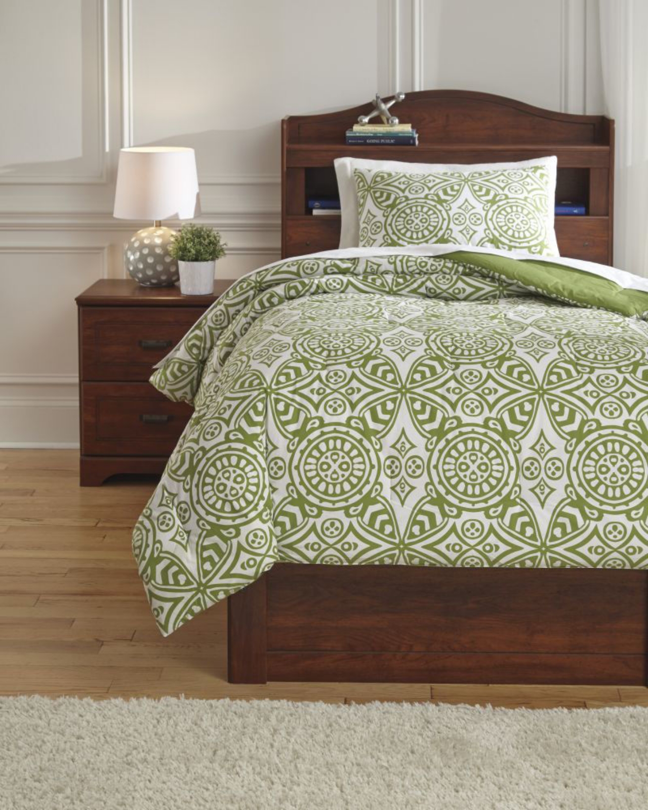 Picture of Ina Twin Comforter Set