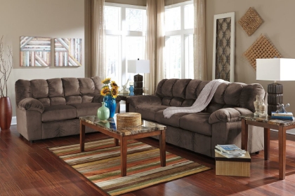 Picture of Julson Loveseat