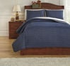 Picture of Capella Full Quilt Set