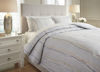 Picture of Bevan King Comforter Set