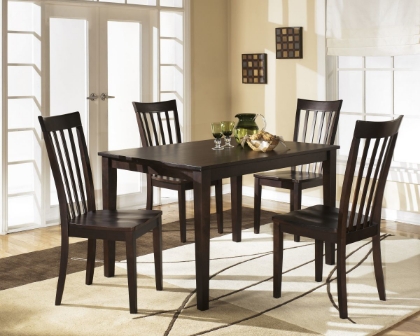 Picture of Hyland Table & 4 Chairs
