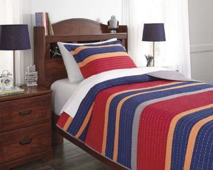 Picture of Damond Twin Quilt Set