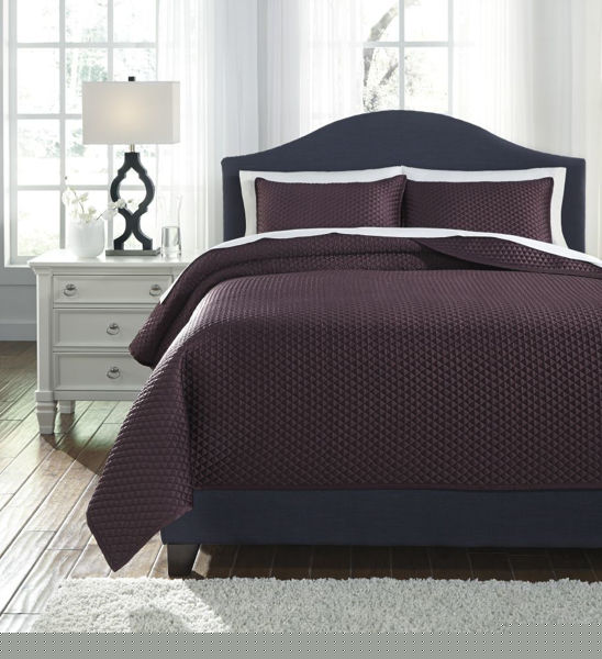 Picture of Dietrick Queen Quilt Set