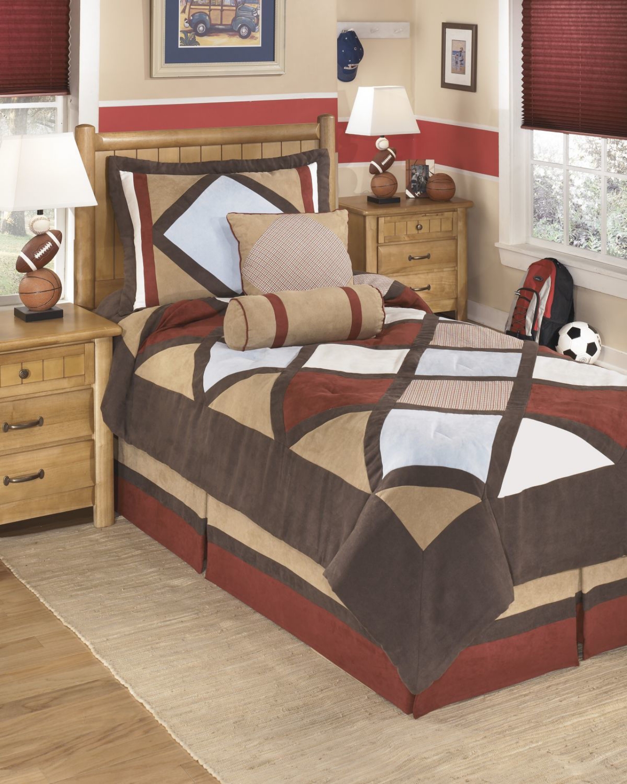 Picture of Academy Comforter Set