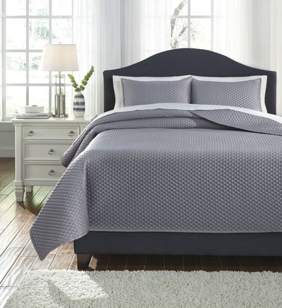 Picture of Dietrick Quilt Set