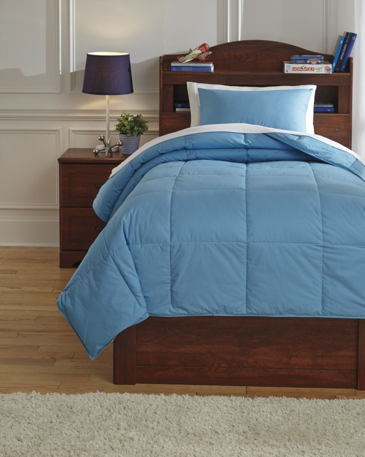 Picture of Plainfield Comforter Set