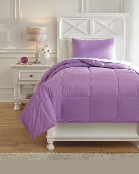 Picture of Plainfield Comforter Set