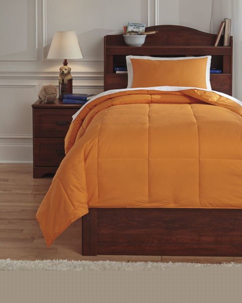 Picture of Plainfield Comforter Set
