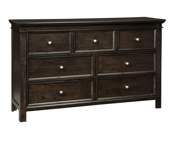 Picture of Alexee Dresser