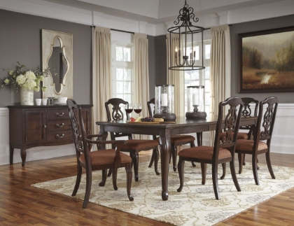 Picture of Gladdenville Dining Table