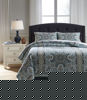 Picture of Myrtal Queen Quilt Set