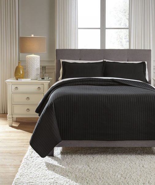 Picture of Raleda Queen Coverlet Set