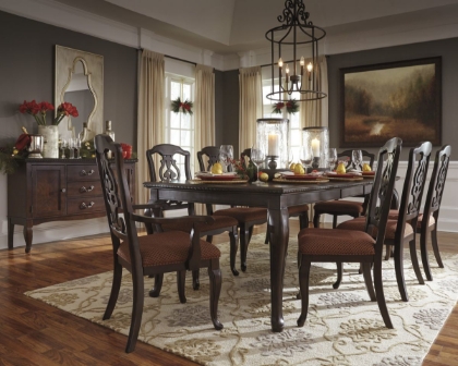 Picture of Gladdenville Table & 8 Chairs