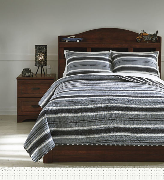 Picture of Merlin Full Coverlet Set