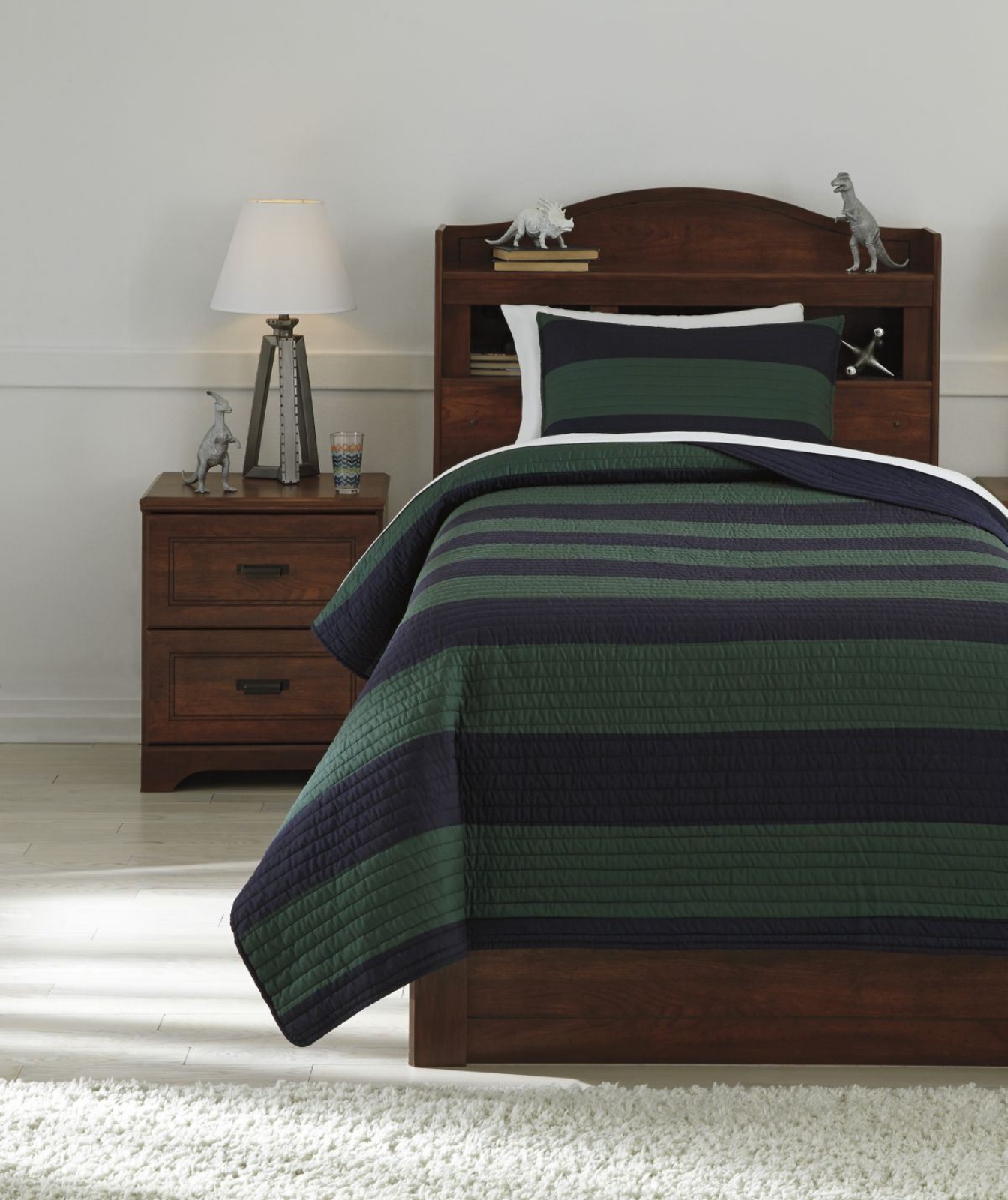 Picture of Reggie Twin Coverlet Set