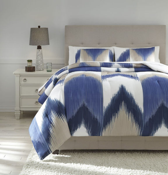 Picture of Mayda King Comforter Set
