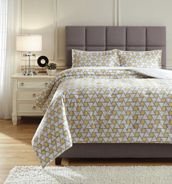 Picture of Clio Comforter Set