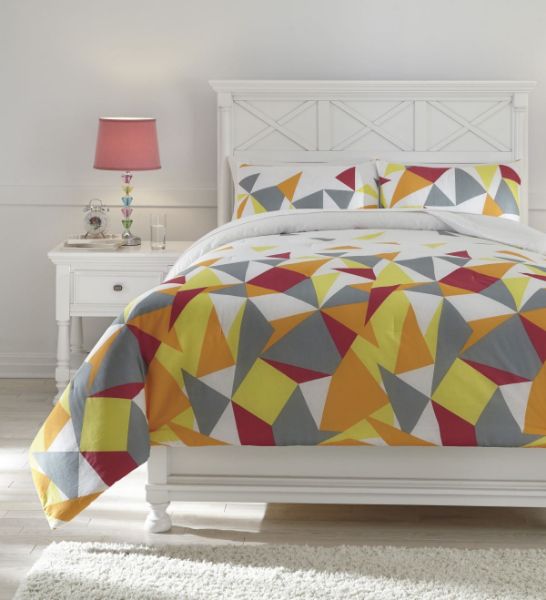 Picture of Maxie Comforter Set