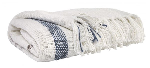 Picture of Carencro Throw Blanket