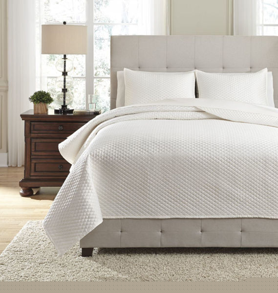 Picture of Dietrick Queen Quilt Set