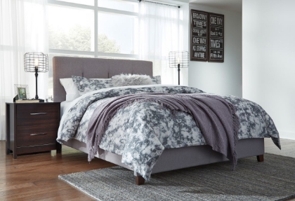 Picture of Dolante Queen Size Bed