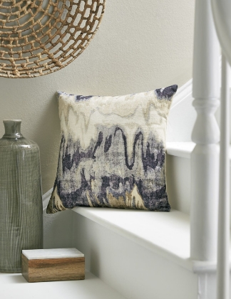 Picture of Aneko Accent Pillow