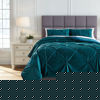 Picture of Meilyr Comforter Set
