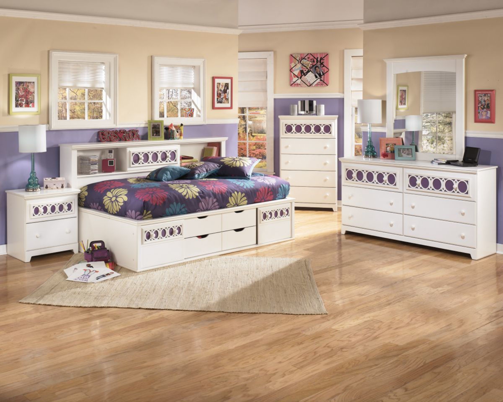 Picture of Zayley 5 Piece Twin Bedroom