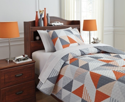 Picture of Layne Coverlet Set