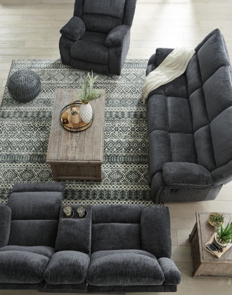Picture of Draycoll Reclining Sofa