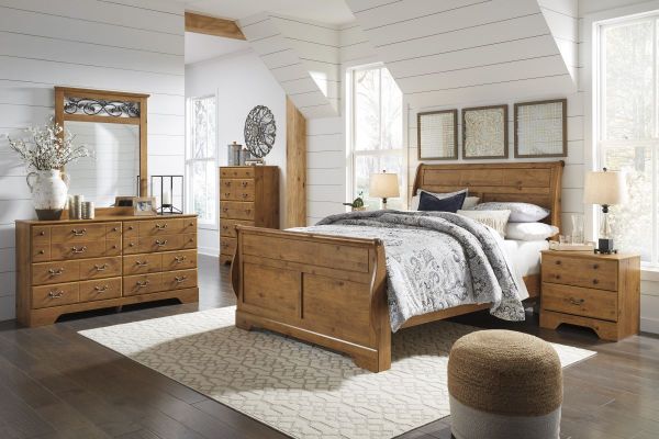 Picture of Bittersweet 5 Piece Queen Bedroom Group