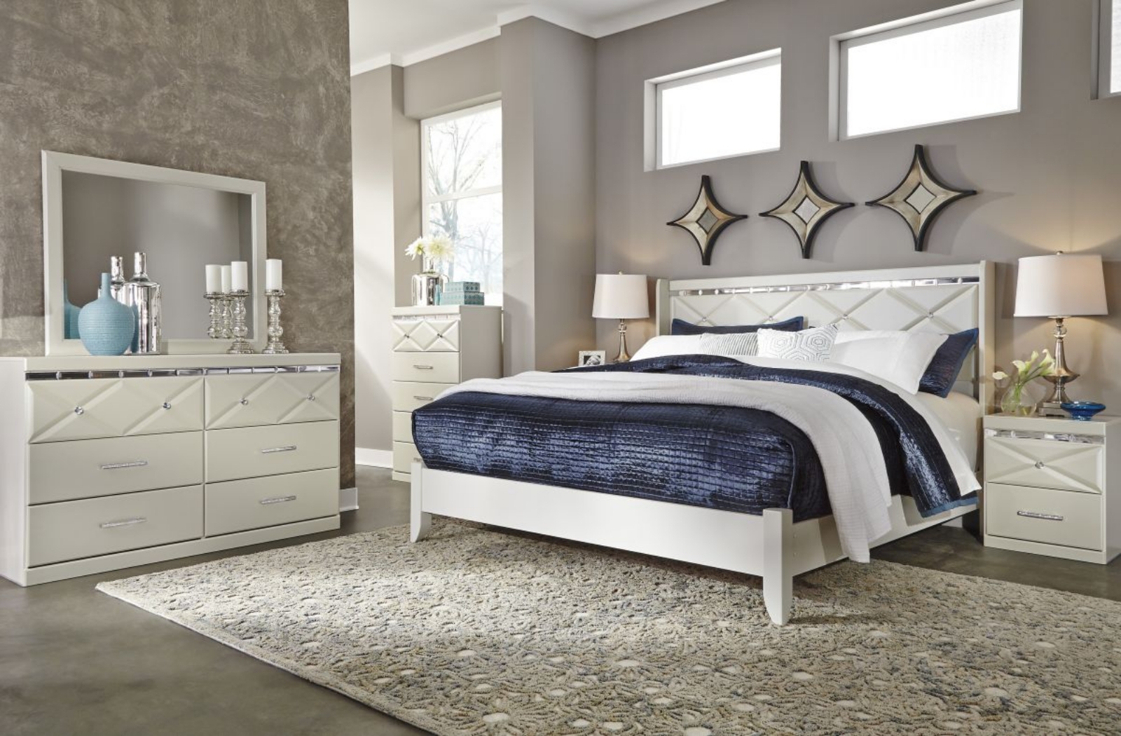 Picture of Dreamur 5 Piece King Bedroom Group