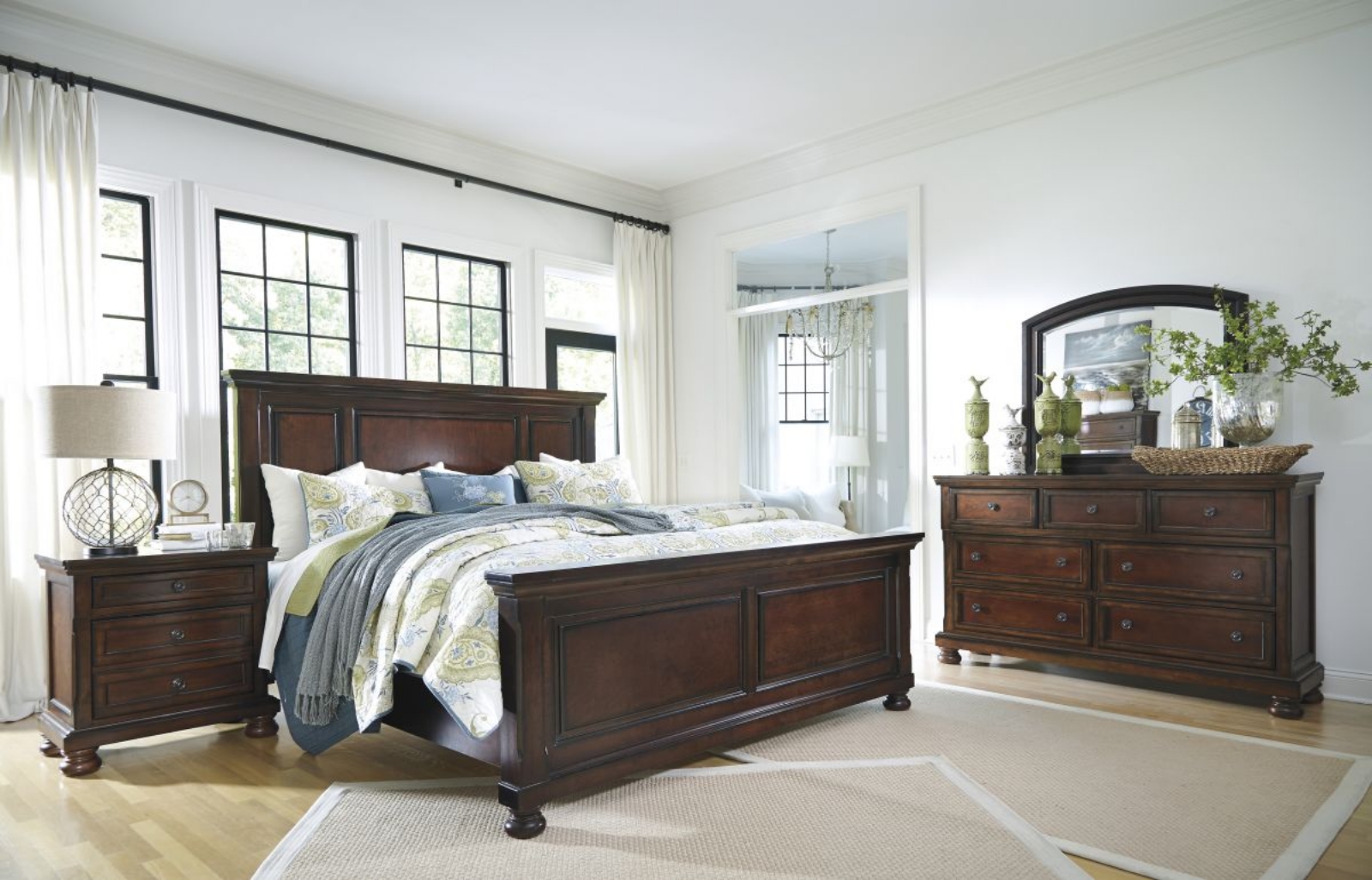 Picture of Porter 5 Piece King Panel Bedroom Group