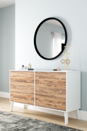 Picture of Piperton Dresser