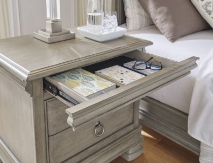 Picture of Lexorne Nightstand